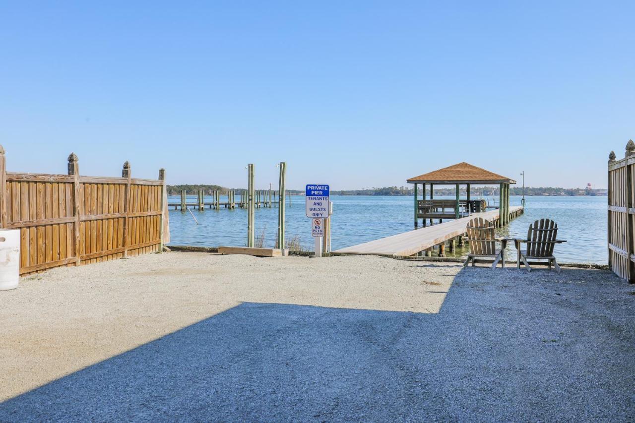 Model Home Near Camp Lejeune With Water View Sneads Ferry Eksteriør billede