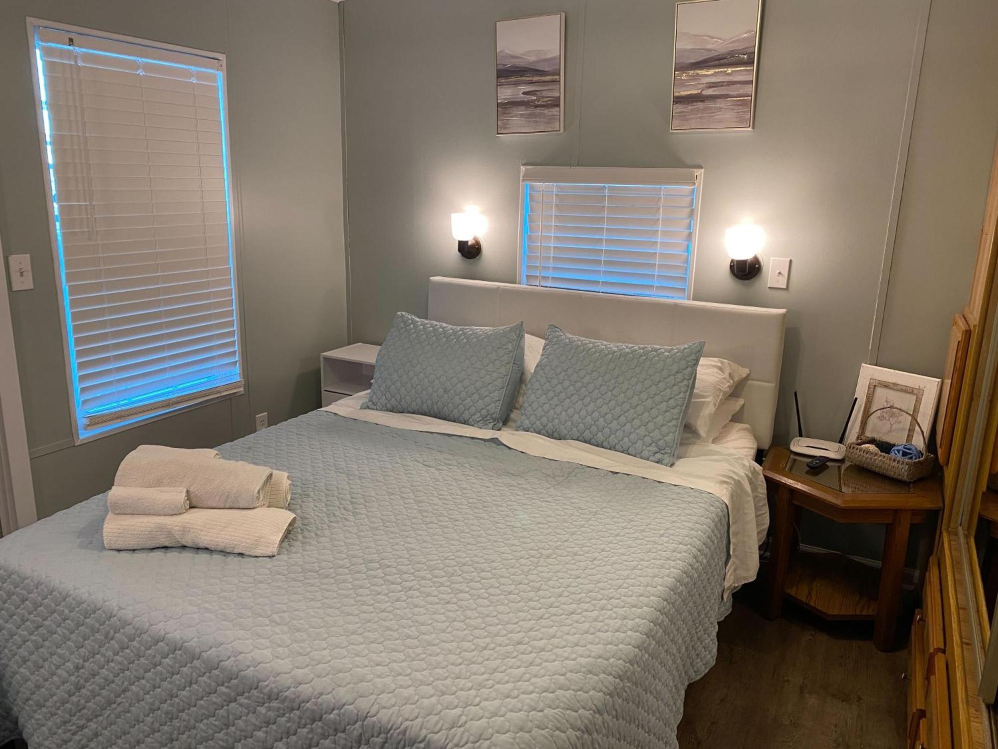 Model Home Near Camp Lejeune With Water View Sneads Ferry Eksteriør billede